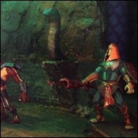 Durch chronologische Einkerbungen im Boden als Fliesenmuster erh&auml;lt man mithilfe von Patina (ebenso an den W&auml;nden) eine unheimlich gute Glaubhaftigkeit f&uuml;r Alter und Vergangenheit.